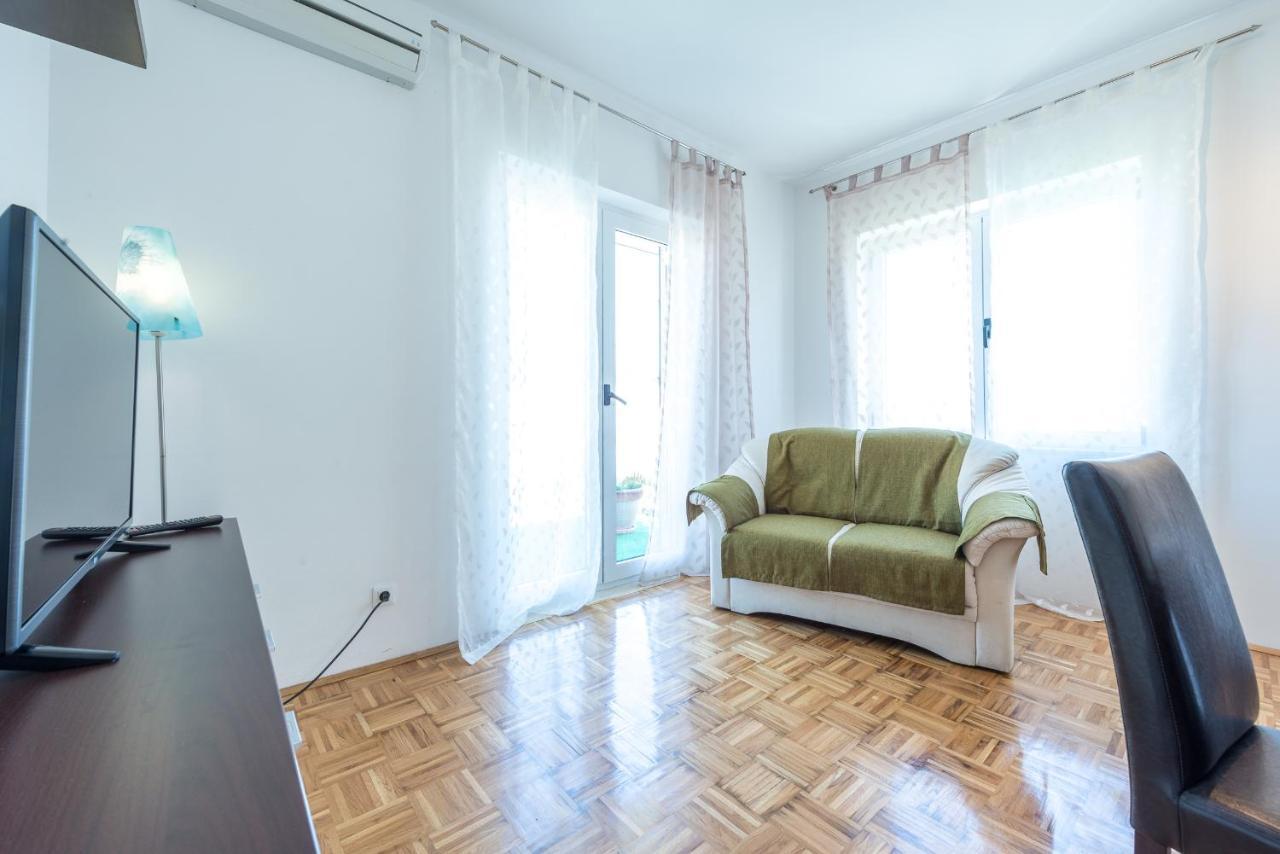 Angela Apartments Дубровник Экстерьер фото